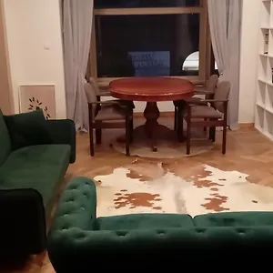 Art Deco - Two Bedroom België
